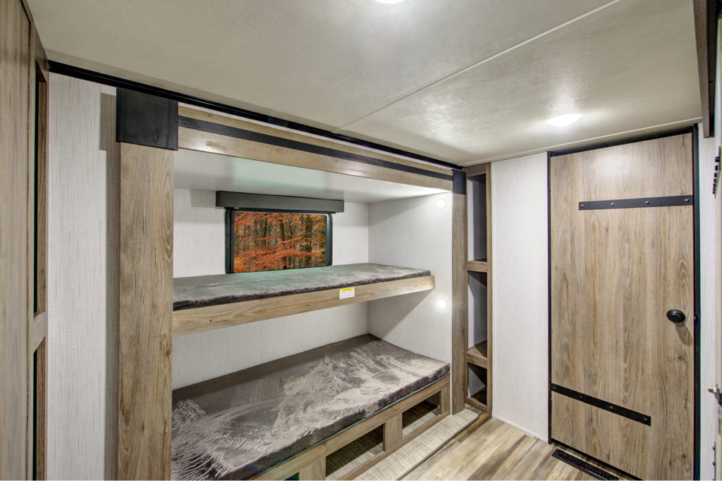 Milestone 377MB Heartland RVs