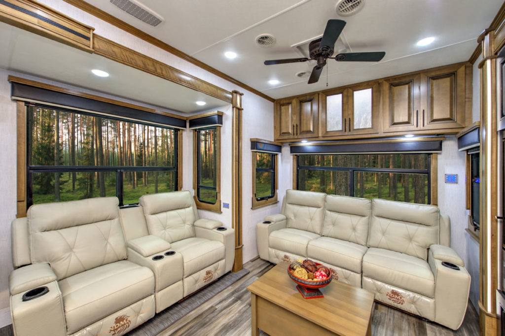 Landmark Newport RV Floor Plans and Features | Heartland RVs