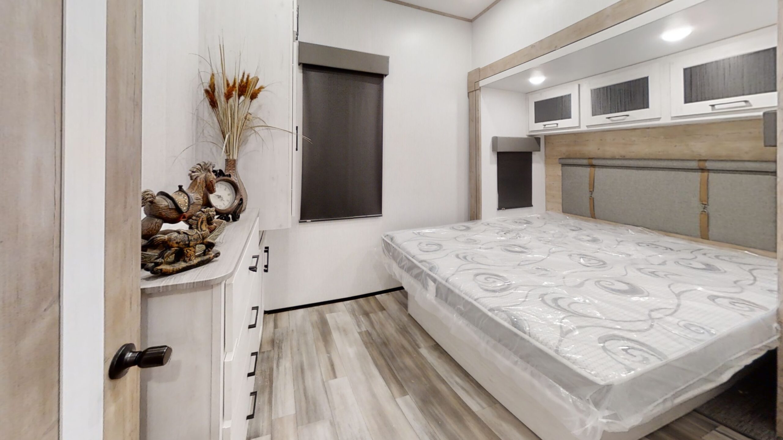 Milestone 370FLMB Heartland RVs