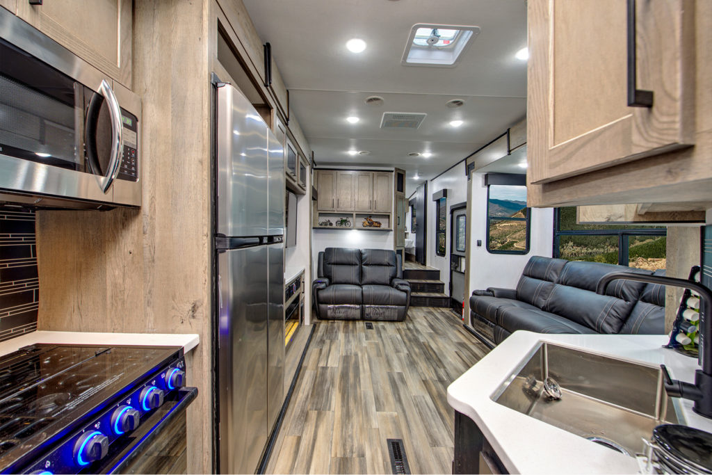 Road Warrior 391RW - Heartland RVs