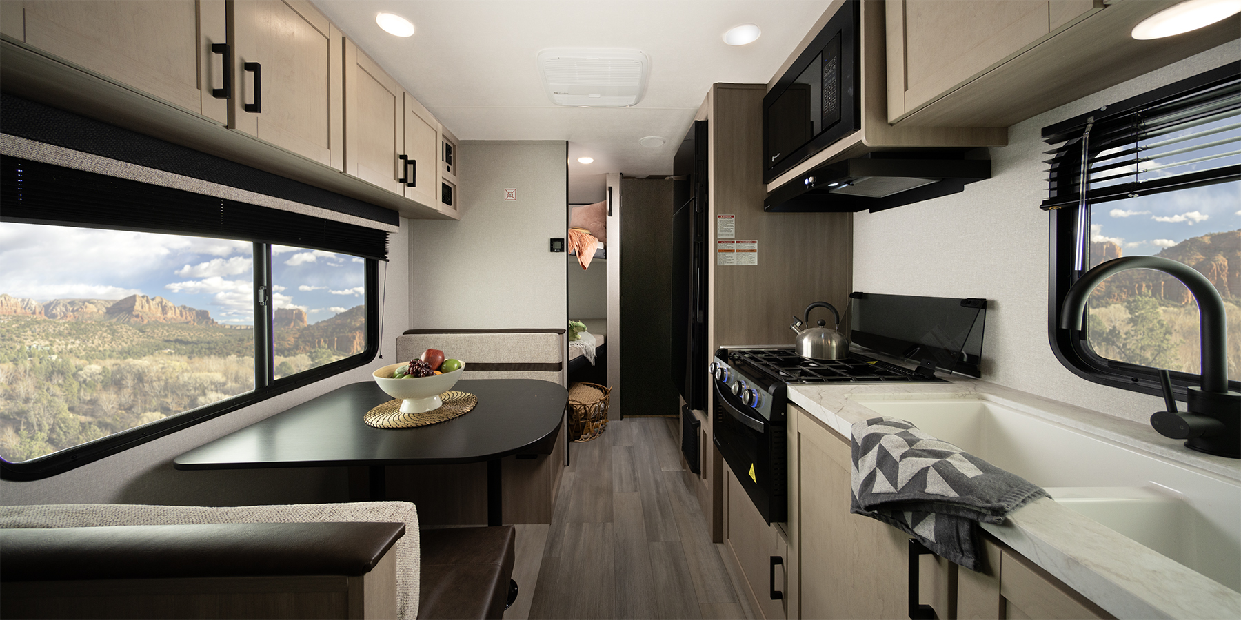 2000MB - 2026 - East - Heartland RV