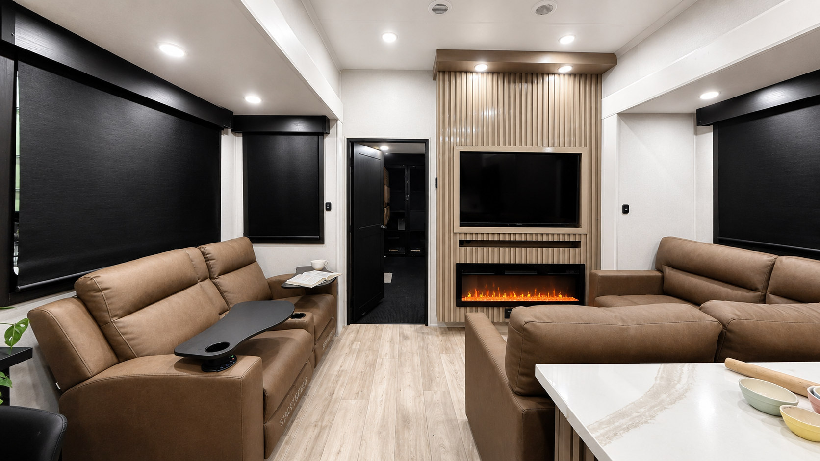 Cyclone Toy Hauler 2027 3914 2027 Virtual Tour