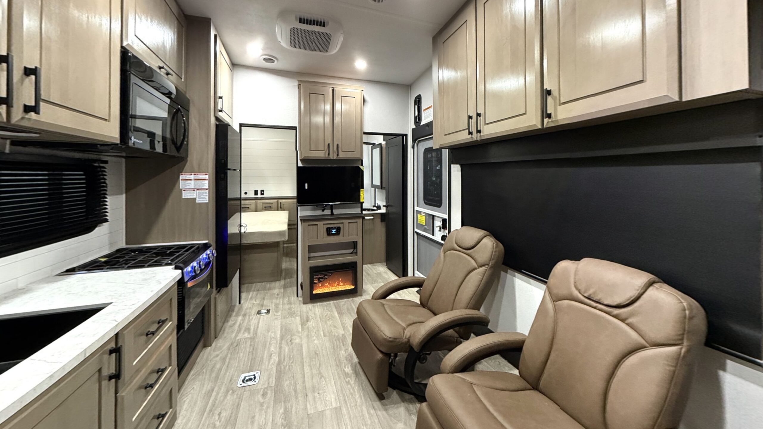 Cyclone Travel Trailer Toy Hauler 2027 2214 2027 Virtual Tour