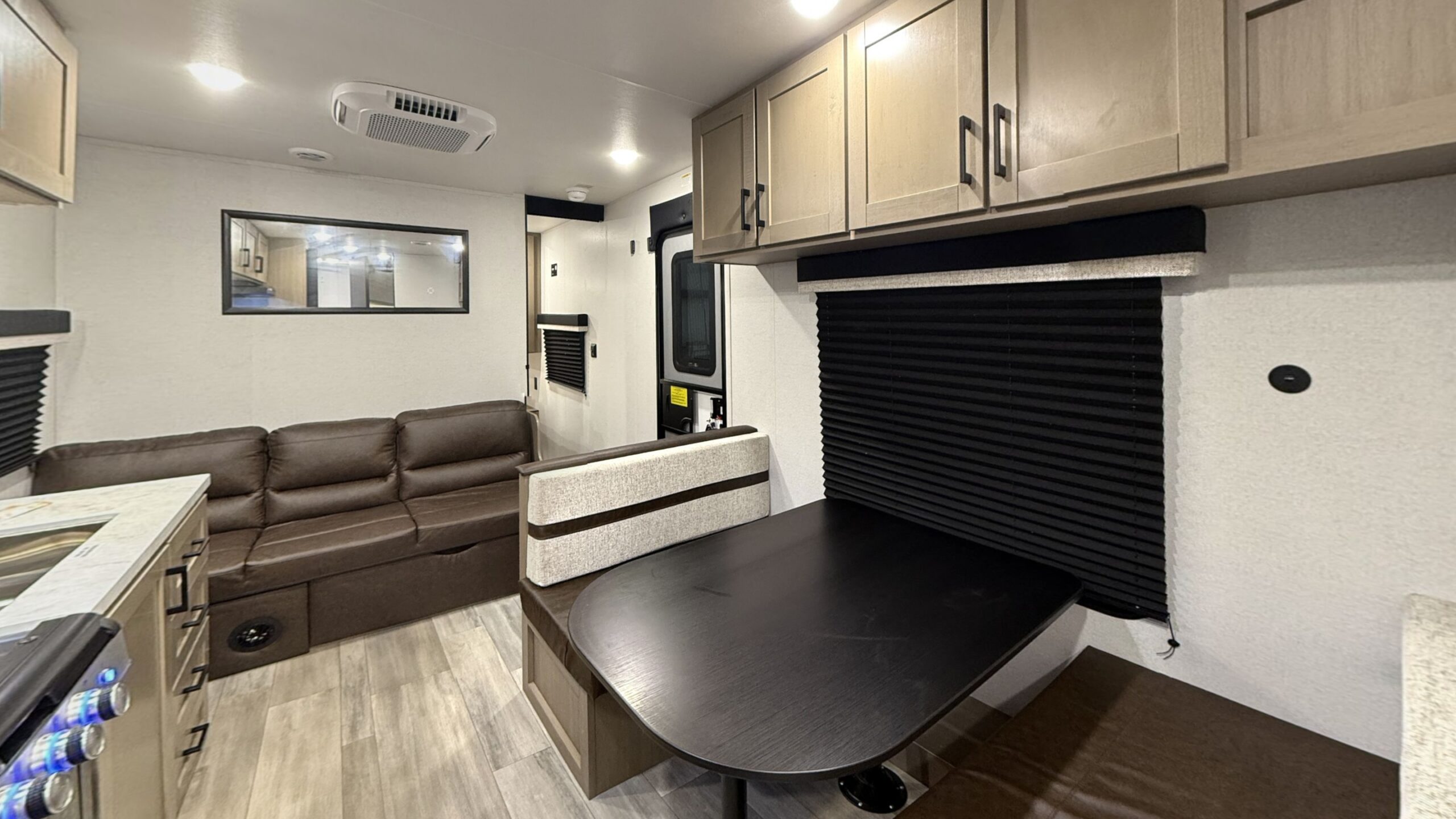 Prowler Travel Trailer 2027 2600BH – 2027 -West Virtual Tour