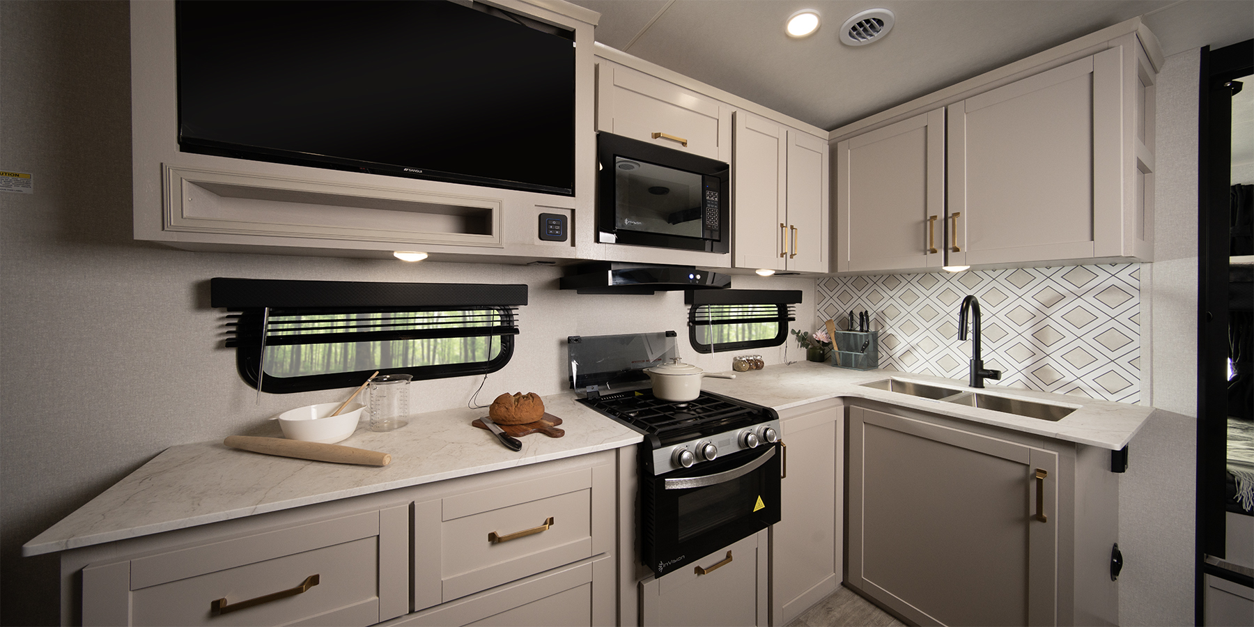 2027 Heartland Sundance 28DB — kitchen