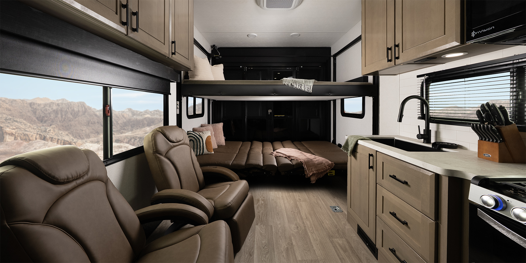 2027 Heartland Cyclone 2214 — garage Bunk
