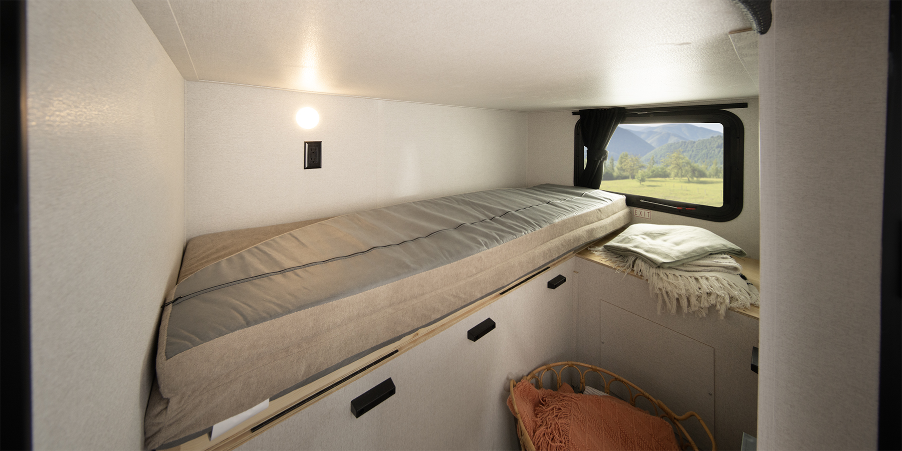 2027 Heartland Prowler 2602BHS — bunk storage