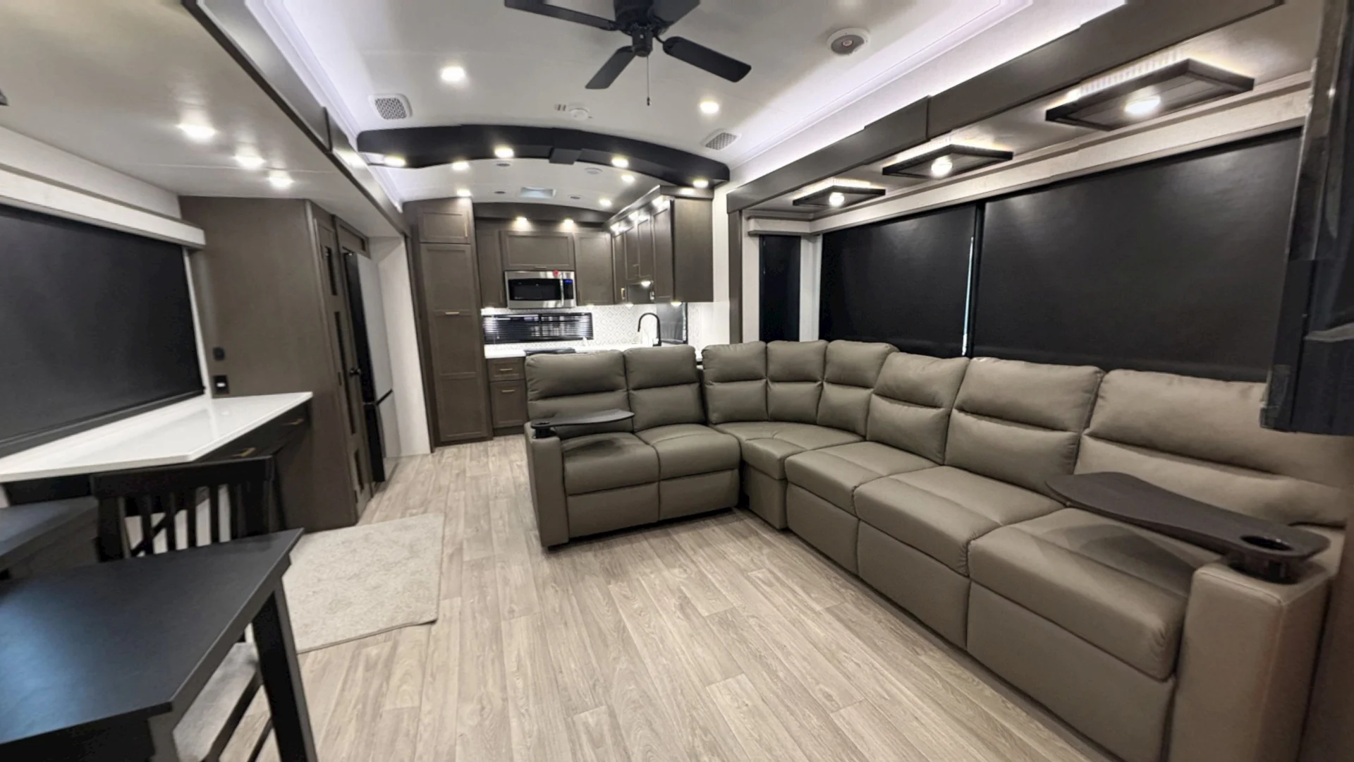 Milestone Fifth Wheel 2027 38RK – 2027 – Milestone Virtual Tour